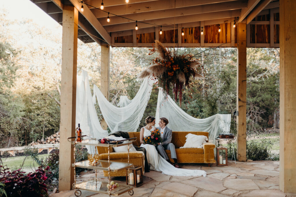 art decor meets garden casual wedding